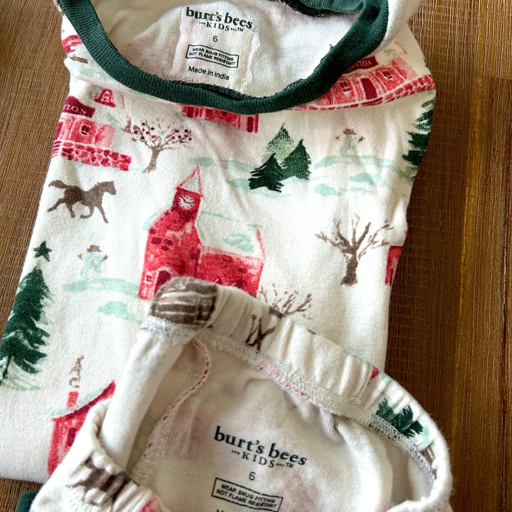 Burt's Bees Matching Kids Pajama Sets - Picture 3 of 9